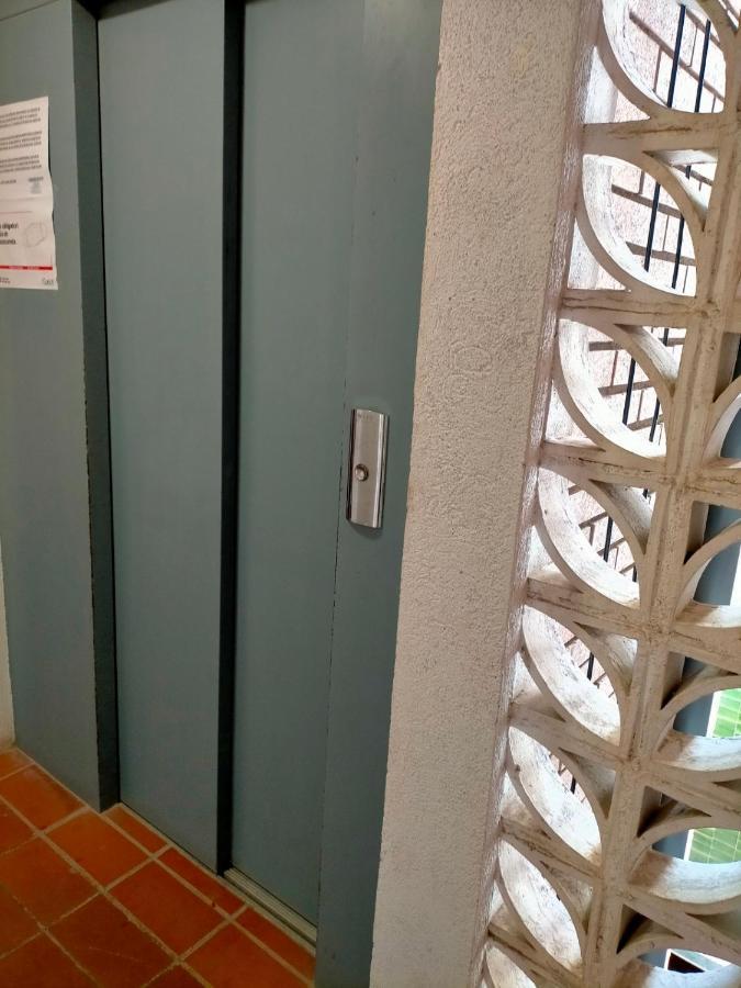 Sand1-Apartamento En La Playa, Centrico, Parking Y Clima Leilighet Roses Eksteriør bilde